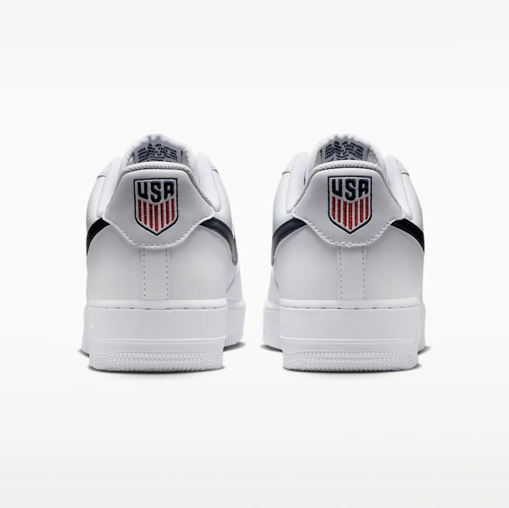 Nike Air Force 1 '07 LV8