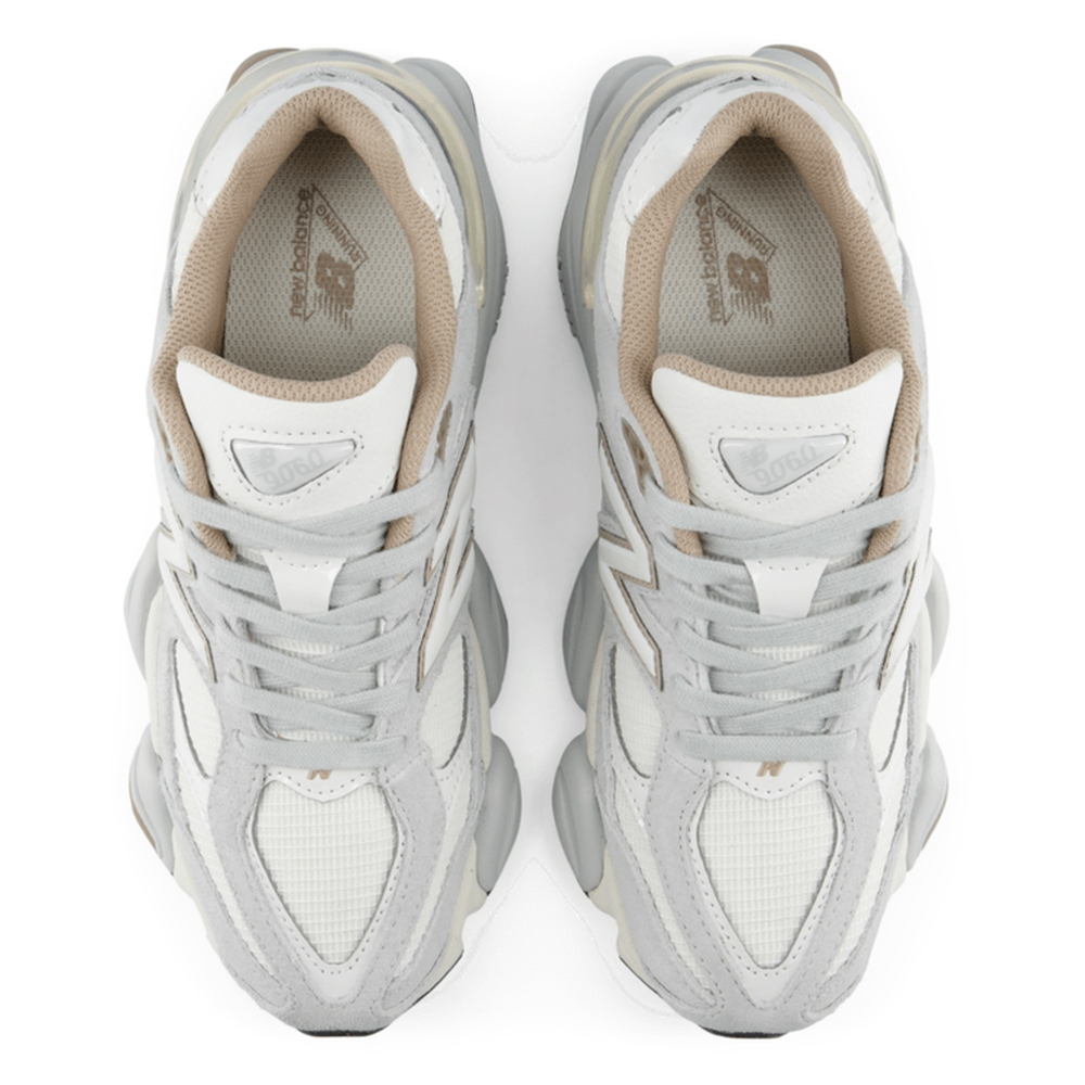 New Balance U906011M