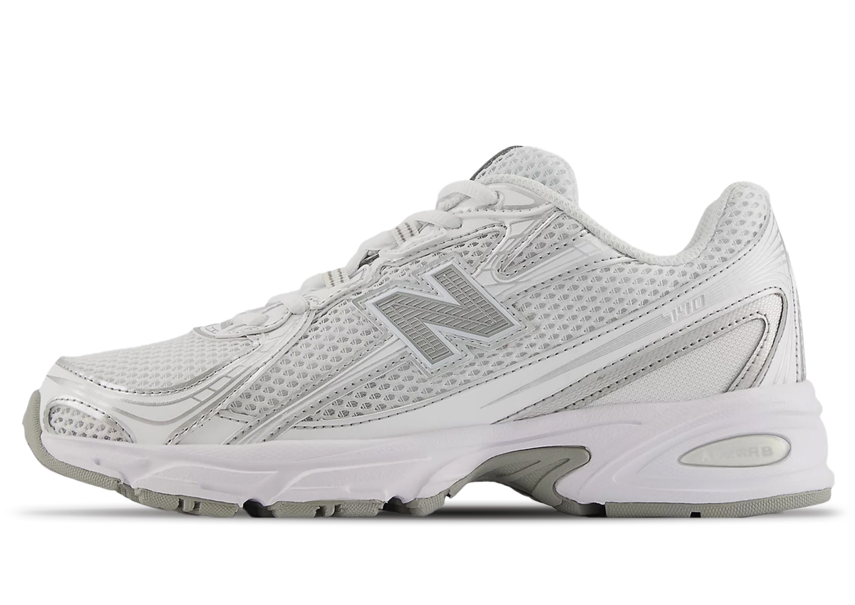 New Balance U740WM2