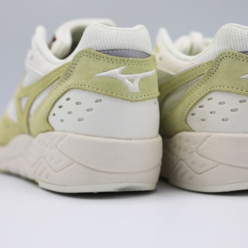 Mizuno Contender S
